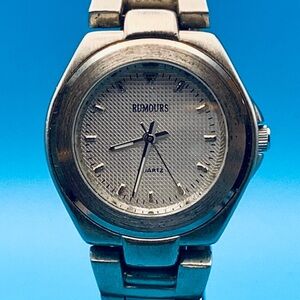 RUMOURS Women’s Fashion Bracelet Quartz Wristwatch Japan Movt Working Condition